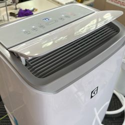 Portable air conditioner