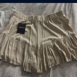 new forever 21 skirt with shorts 