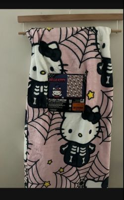 Hello kitty blanket