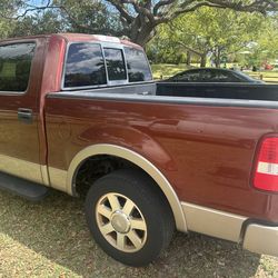 Pick up truck delivery services