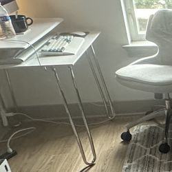 Table And Riser For Sale