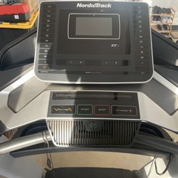 Treadmill 