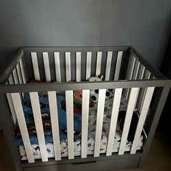 mini baby crib 