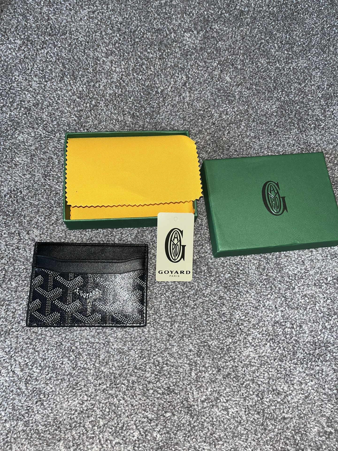 Taupe / khaki Goyard card holder for Sale in Little Falls, NJ - OfferUp