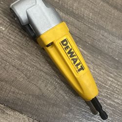 DEWALT RIGHT ANGLE ATTACHMENT