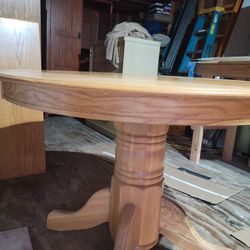 Solid Oak Table & Chairs 