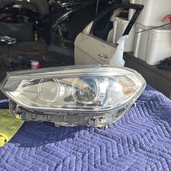 2019 2022 BMW X3 Drivers Headlight,