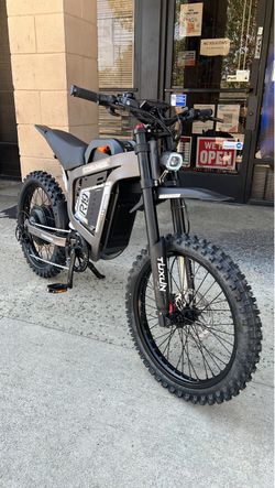 Coswheel R19 Electric Dirt Bike 9000W 72V 40AH 60 MPH