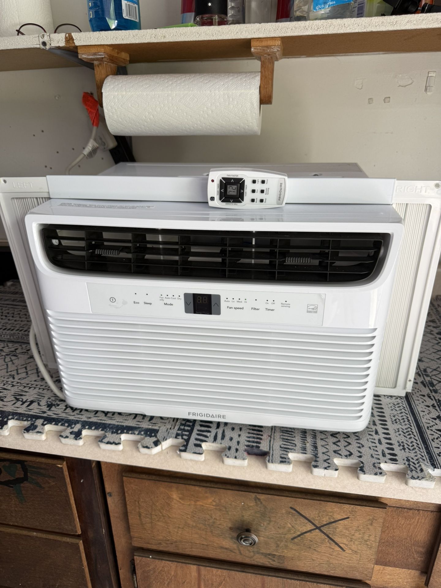 Frigidaire 8,000 BTU Window-Mounted Room Air Conditioner