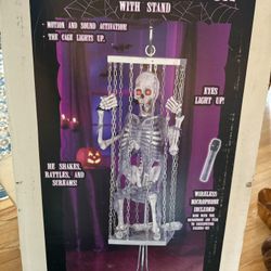 Gemmy 2007 Caged Skeleton Rare Halloween Animated Animatronic