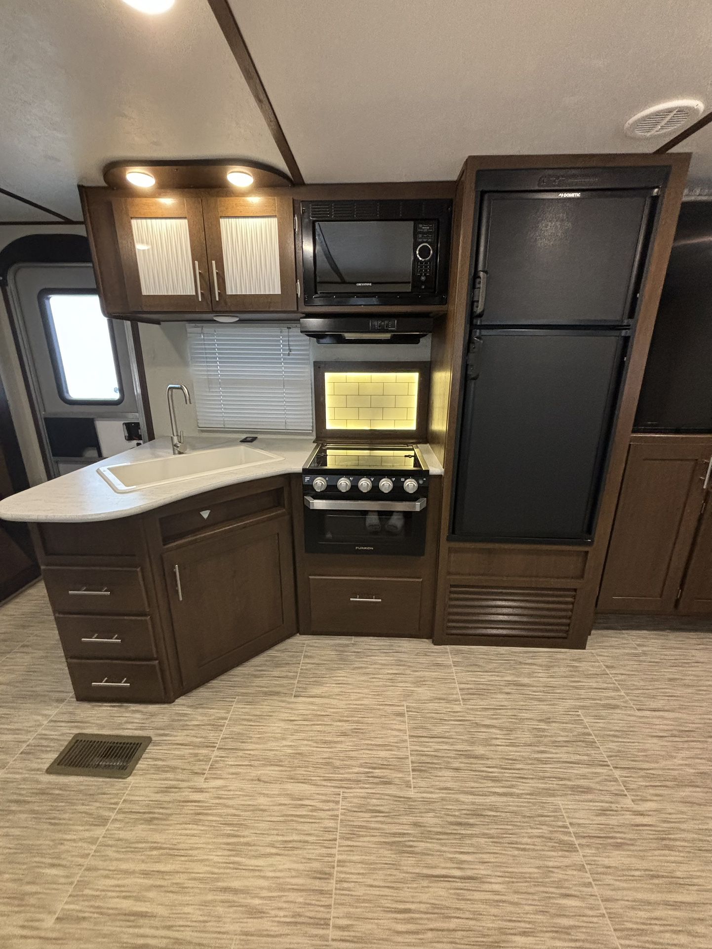 2020 Forest River Rv With Bunks Sleeps 8
