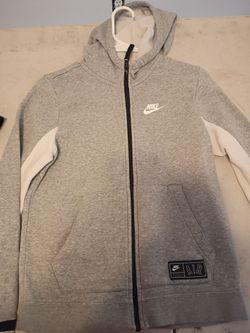 Nike sweater