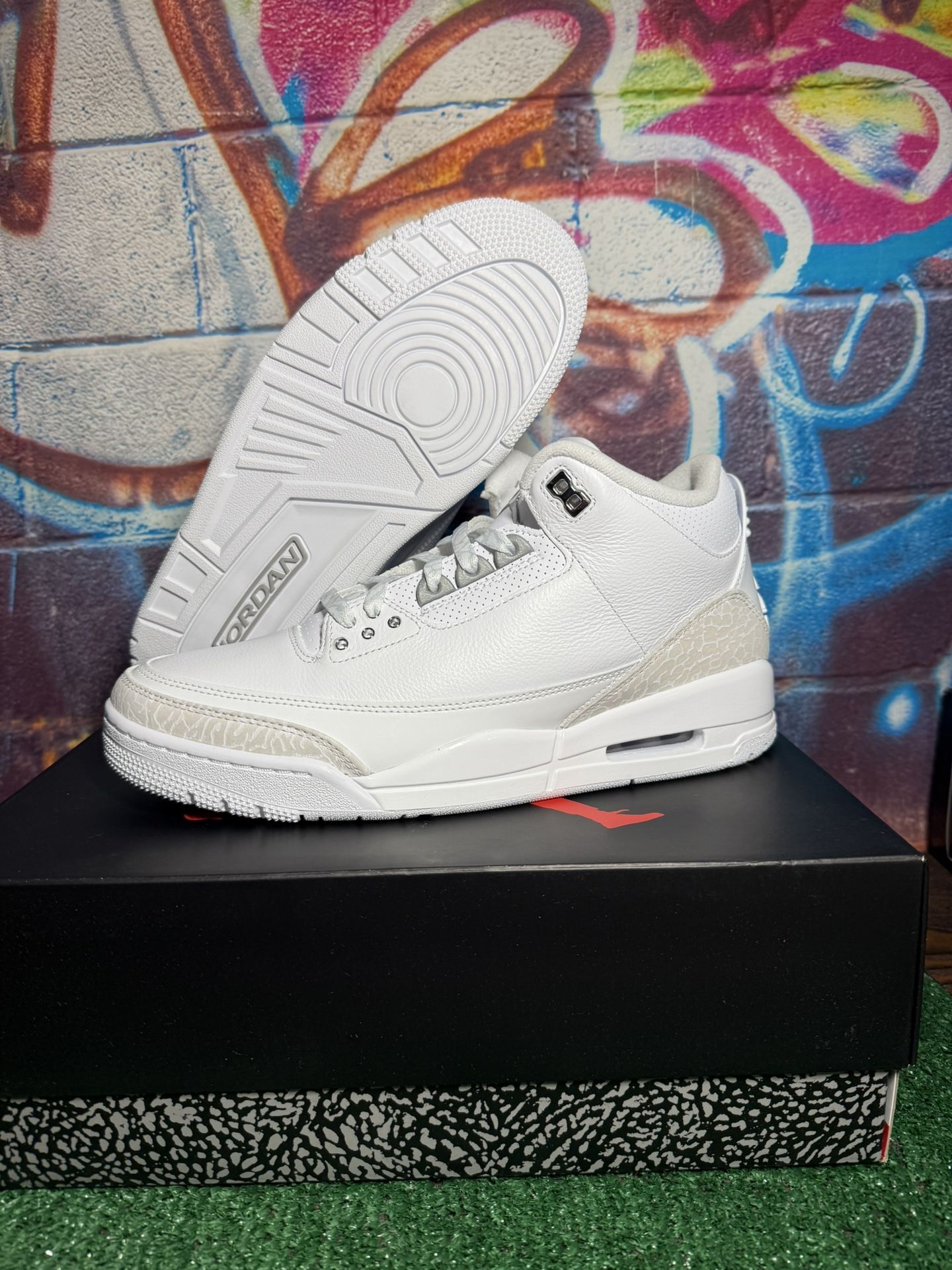 Jordan 3 Retro Pure Money  10  Available New