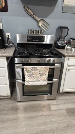 Gas stove