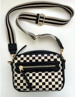 Universal Thread Checkered Camera Crossbody  Bag.
