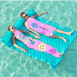 New  Giant Inflatable Floating Mat