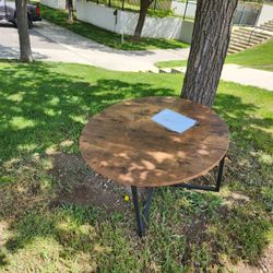 Free Coffee Table