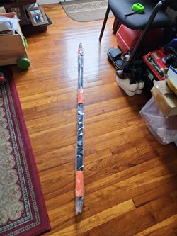 Telescopic pole extends to 5-20 ,feet