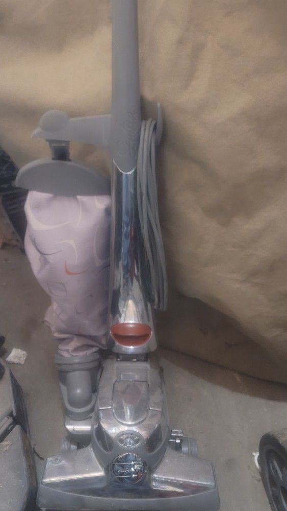 Kirby Vacuum Sentria G10d