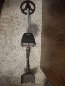 Bounty Hunter Mach 1 Metal Detector