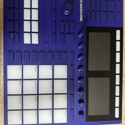 Native Instruments MASCHINE+ Limitd Edition Ultra Violet MASCHINE Plus Sampler