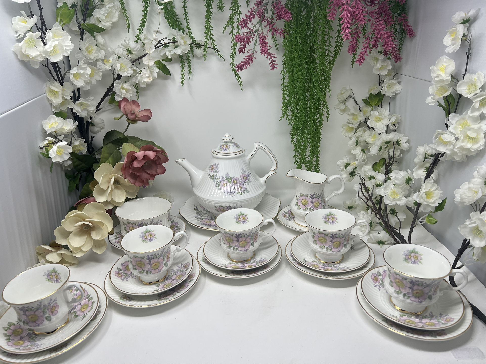 Royal Tara Irish Fine Bone China Tea Set – Handmade in Galway, Ireland