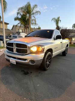 Dodge Ram 1500 Regular Cab Pickup Truck