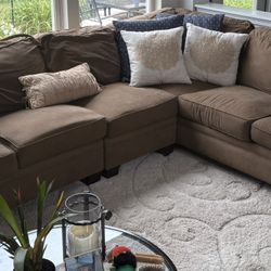 Broyhill 3 Piece Sectional Sofa 