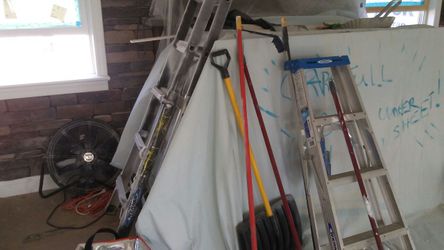 All tools tralirs genys air com an a lot more that is not in pics take it all or pice by pice. Make me an offer $