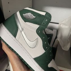 Jordan 1 High Gorge Green