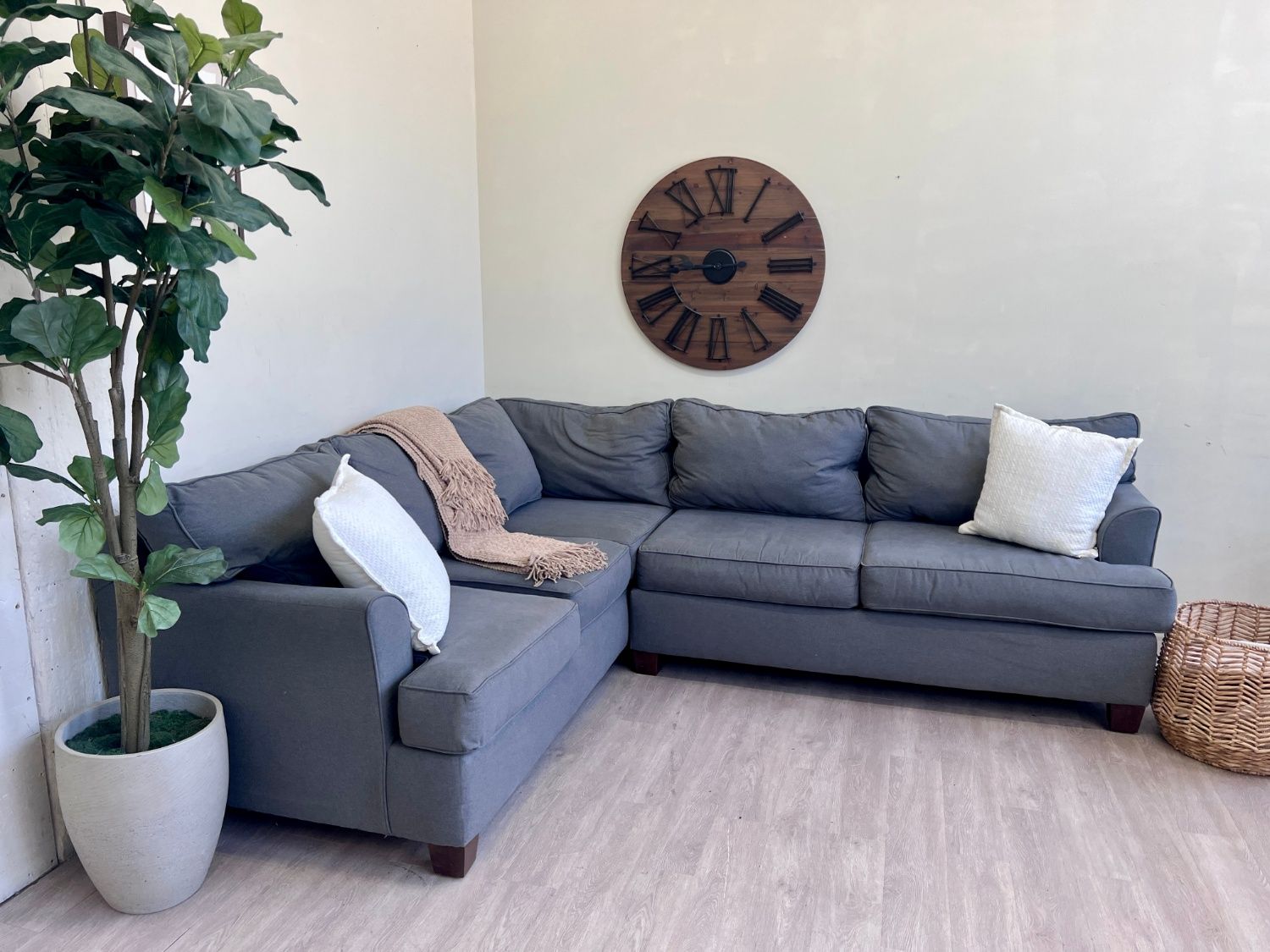 WE DELIVER! 🚚 - Gray Modern Deep-Seated L Sectional Couch
