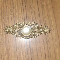 Brooch