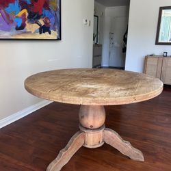 Round 48’’ Kitchen Table