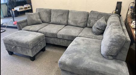 New Sectional Couch with Storage Ottoman! Free Delivery 🚚 and Assembly!