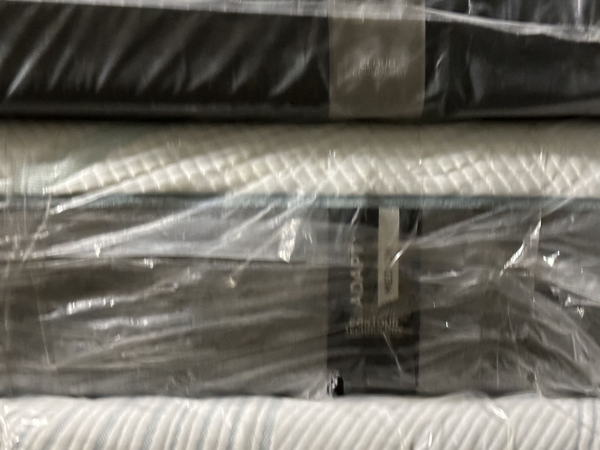 King Queen Size Tempurpedic ProAdapt, ProBreeze, LuxeBreeze Mattress Pro Breeze /Luxe Adapt /Pro Adapt /Adapt /cloud /Tempur pedic contour Supreme