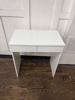 White Vanity Table with Mirror