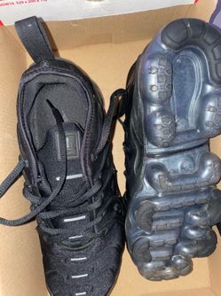 Womens black Vapor Max