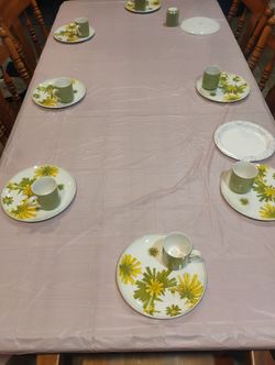 Jona Roberts Lunch Plate Set (12)