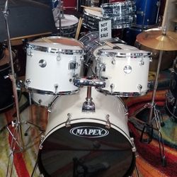 Drum Set 5pc Mapex Complete Set 