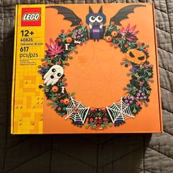 Lego Halloween Wreath 