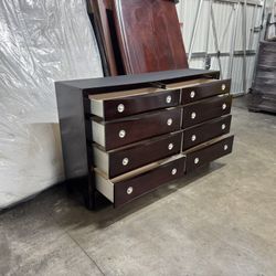 Dresser $160