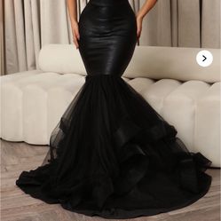 Black Mermaid Dress And Mauve Long dress 