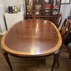 Wooden Dining Table (expandable)  + Matching Chair Set 