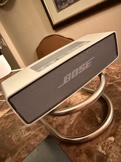 Bose SoundLink Mini Portable Bluetooth Speaker with Charger