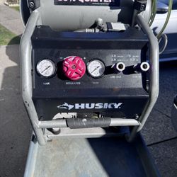 Husky 4.5 Gallon Silent Air Compressor – 175 PSI – Portable & Quiet