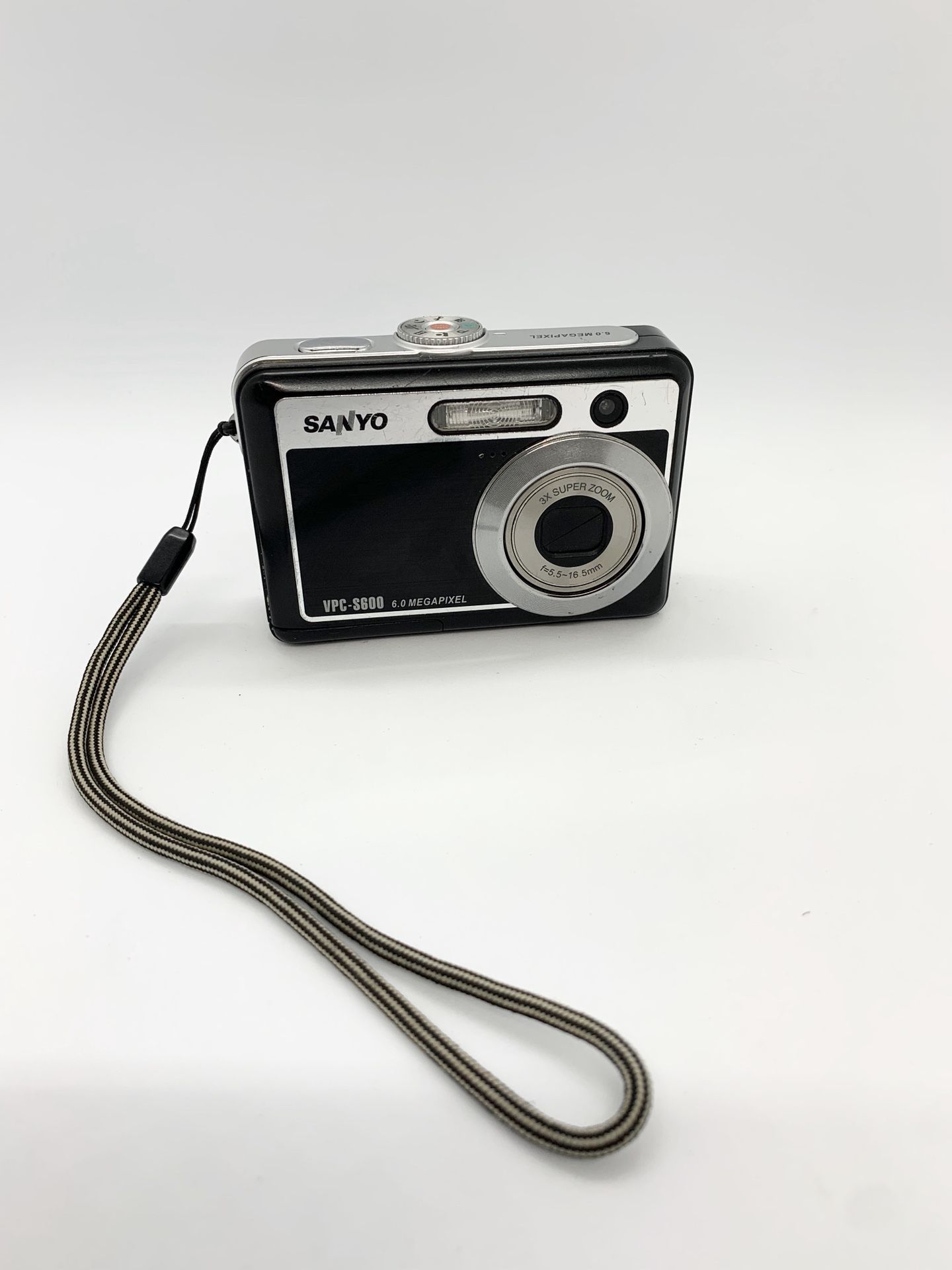 Sanyo VPC-S600 6.0MP Digital Camera Black