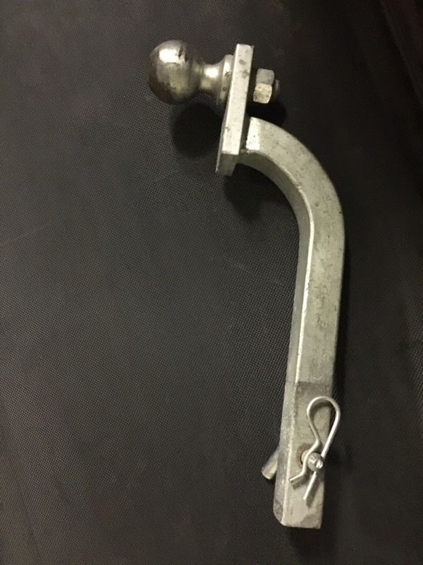 1 1/4 solid hitch reciever