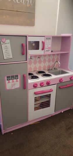 Free Kids Play Kitchen