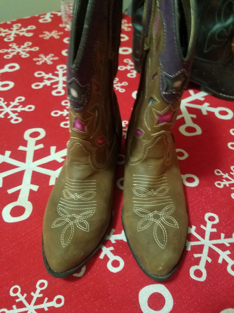 Cowgirls boots