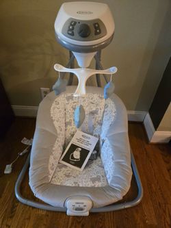 New - Graco Baby Simple Sway Swing